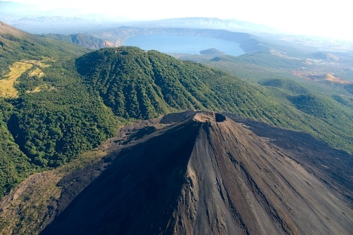 Image result for el salvador Parques nacionales los volcanes